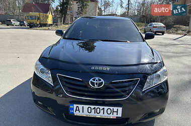 Седан Toyota Camry 2007 в Киеве