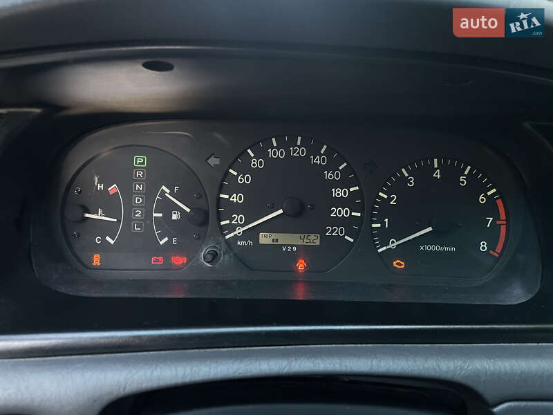 Седан Toyota Camry 2001 в Львове