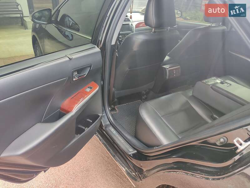 Седан Toyota Camry 2012 в Житомире