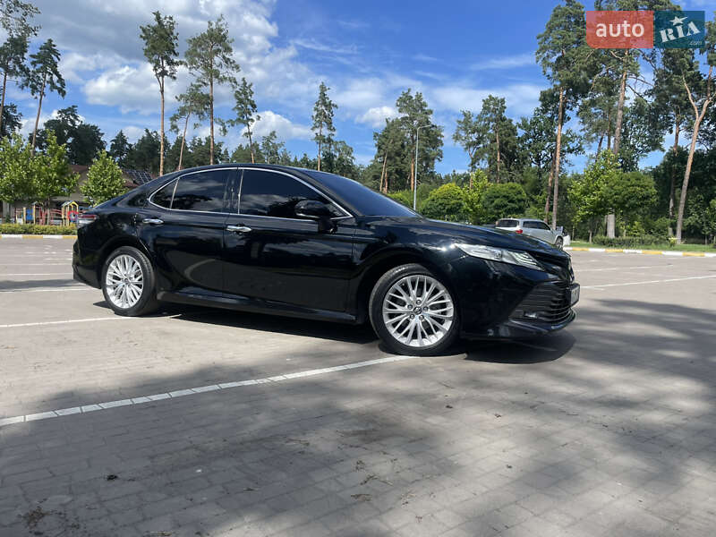 Toyota Camry 2018