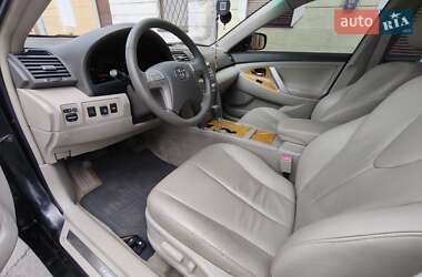 Седан Toyota Camry 2006 в 