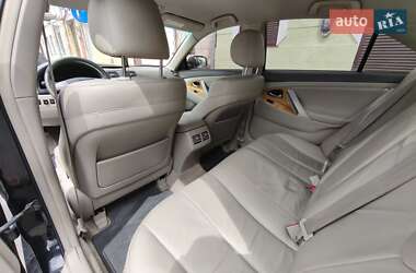 Седан Toyota Camry 2006 в 