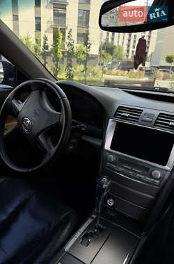 Седан Toyota Camry 2007 в 