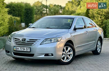Седан Toyota Camry 2007 в 