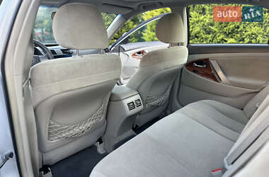 Седан Toyota Camry 2007 в 