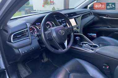 Седан Toyota Camry 2017 в 
