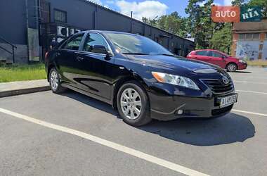 Седан Toyota Camry 2008 в Чернигове