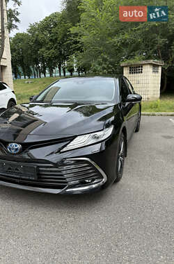 Седан Toyota Camry 2022 в Києві