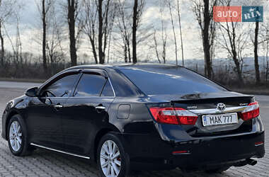 Седан Toyota Camry 2012 в 