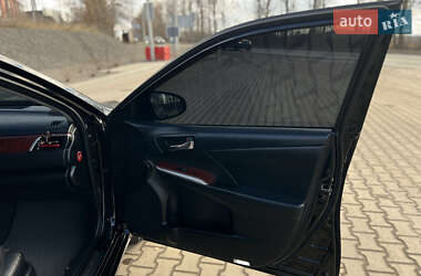 Седан Toyota Camry 2012 в 