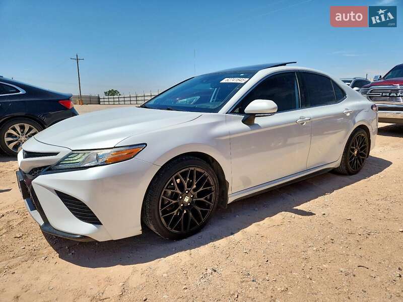 Toyota Camry 2020