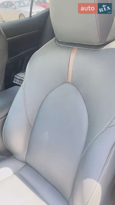 Седан Toyota Camry 2019 в Черновцах фото 14 Седан Toyota Camry 2019 в Черновцах