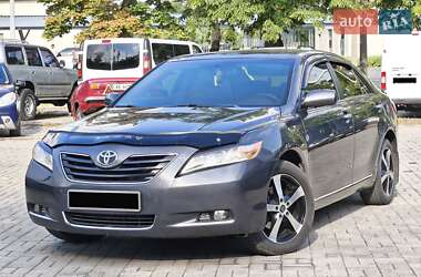Седан Toyota Camry 2006 в Дніпрі