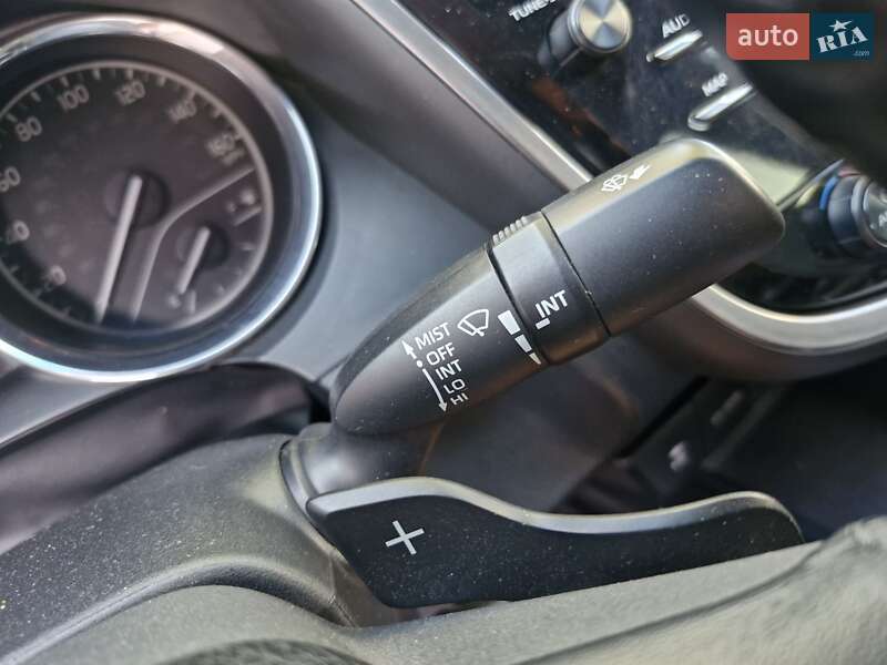 Седан Toyota Camry 2018 в Миргороде