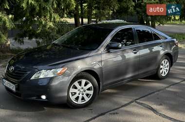 Седан Toyota Camry 2008 в Луцке