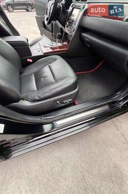 Седан Toyota Camry 2012 в 