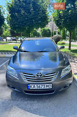 Седан Toyota Camry 2008 в Буче
