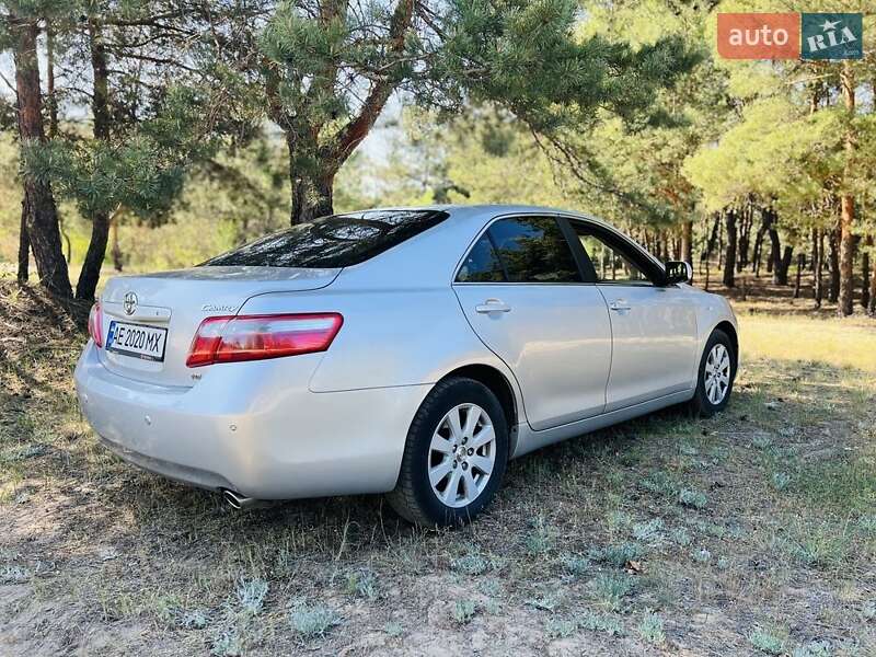 Седан Toyota Camry 2007 в Лубнах