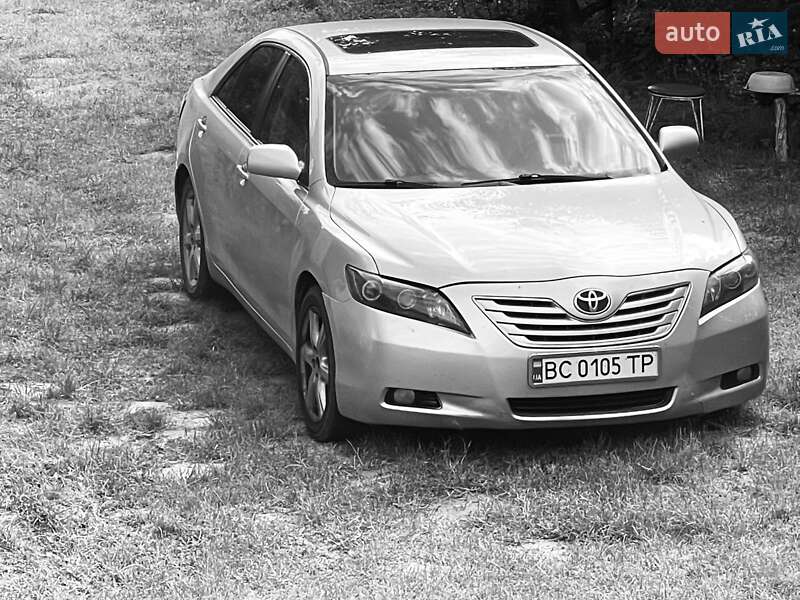 Toyota Camry 2007