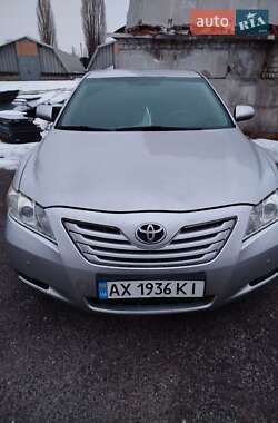 Седан Toyota Camry 2008 в Харькове