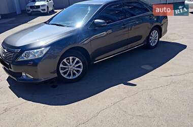 Седан Toyota Camry 2014 в 