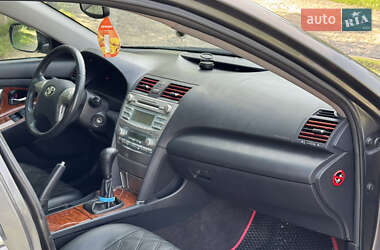 Седан Toyota Camry 2007 в 