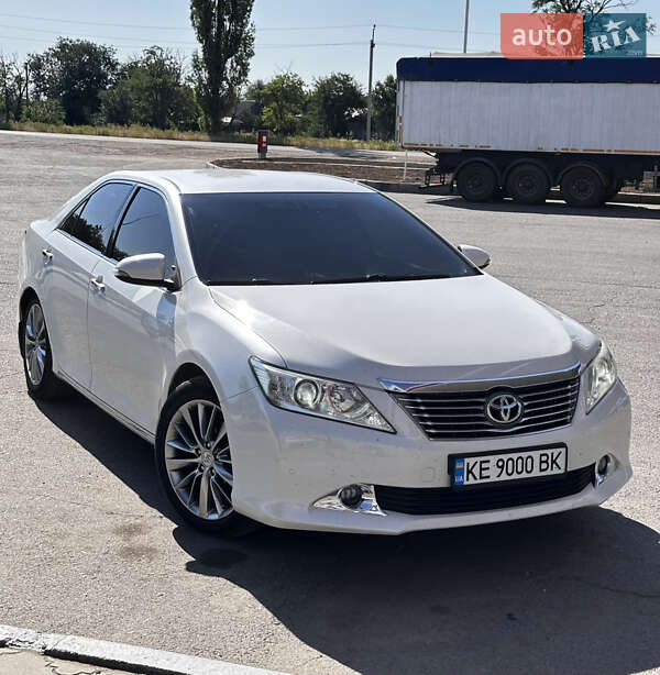 Toyota Camry 2011