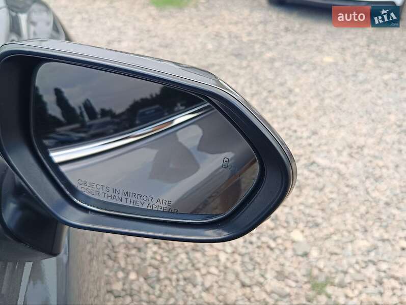 Седан Toyota Camry 2019 в Одессе