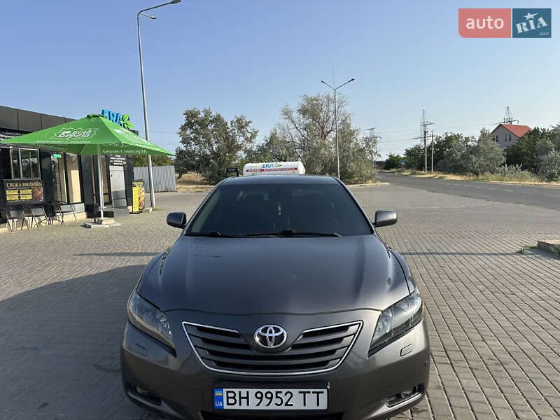 Седан Toyota Camry 2006 в Одессе