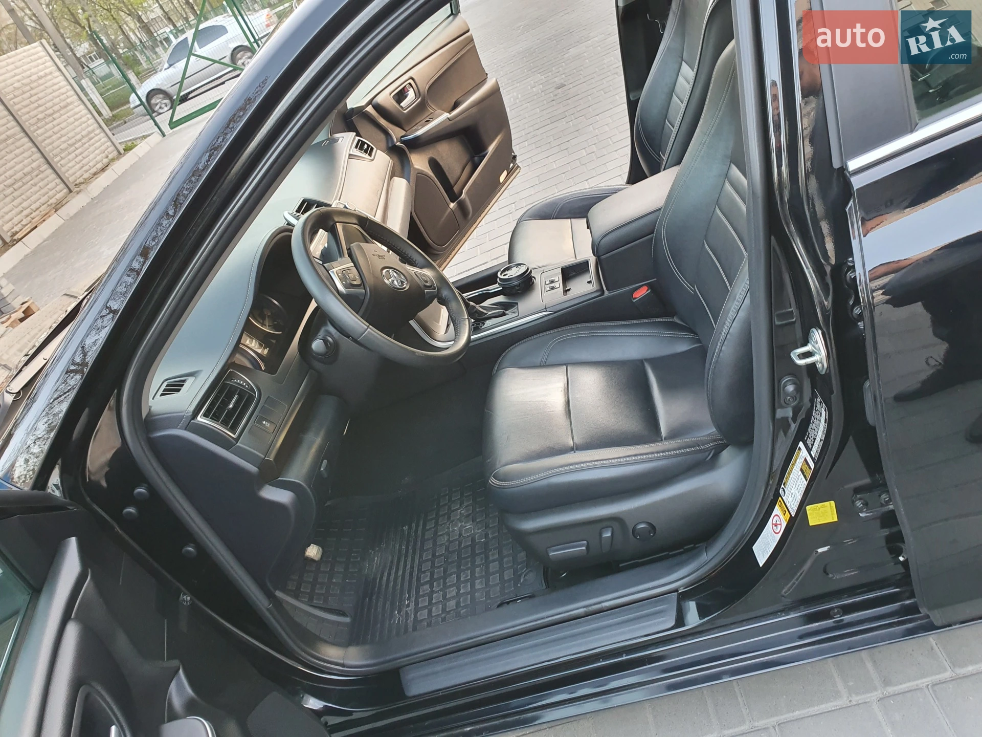 2017 Toyota Camry - мініатюра 19