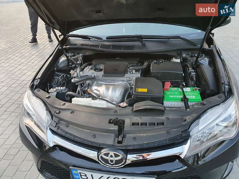 Седан Toyota Camry 2017 в Кременчуці