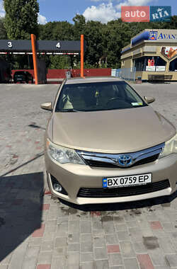 Седан Toyota Camry 2012 в Хмельницком