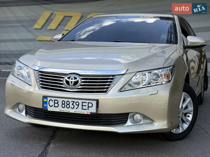 Toyota Camry 2012