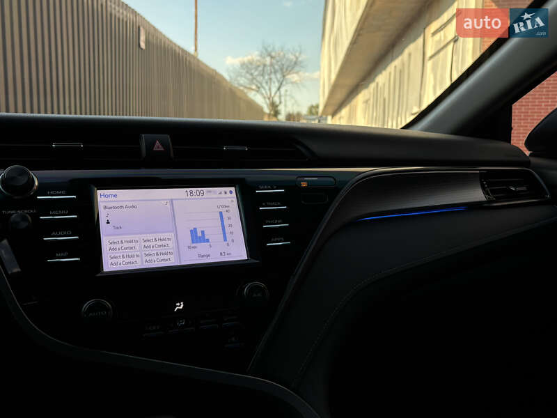 Седан Toyota Camry 2019 в Одесі