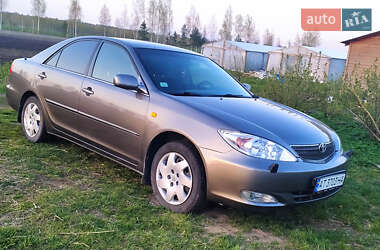 Седан Toyota Camry 2004 в Ивано-Франковске