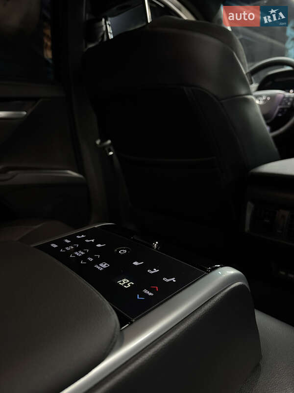 Седан Toyota Camry 2024 в Киеве фото 28 Седан Toyota Camry 2024 в Киеве