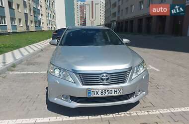 Седан Toyota Camry 2011 в 