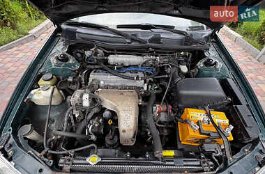 Седан Toyota Camry 1999 в 