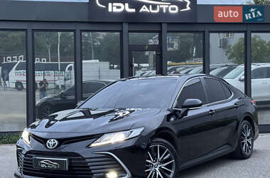 Седан Toyota Camry 2021 в Києві