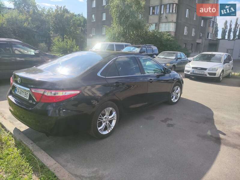 Toyota Camry 2015
