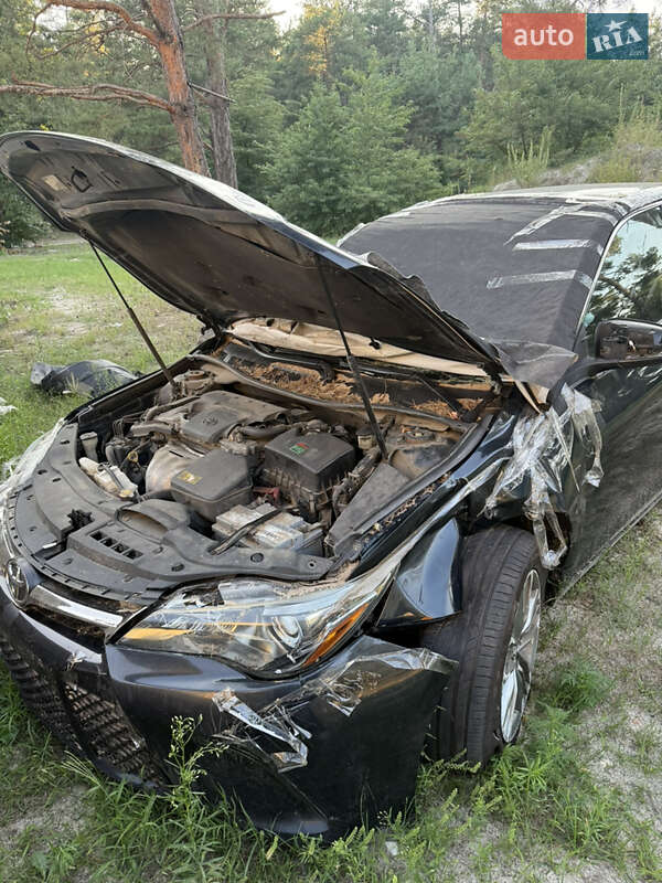 Toyota Camry 2015
