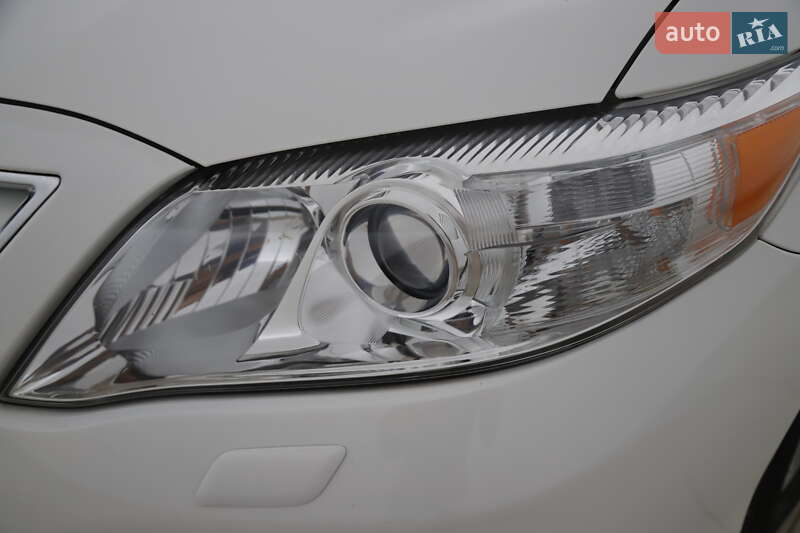 Седан Toyota Camry 2011 в Чечельнике