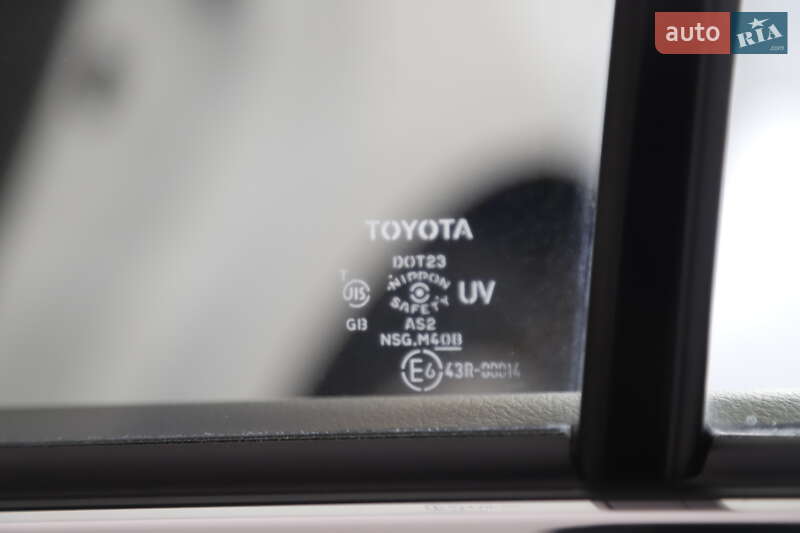 Седан Toyota Camry 2011 в Чечельнике