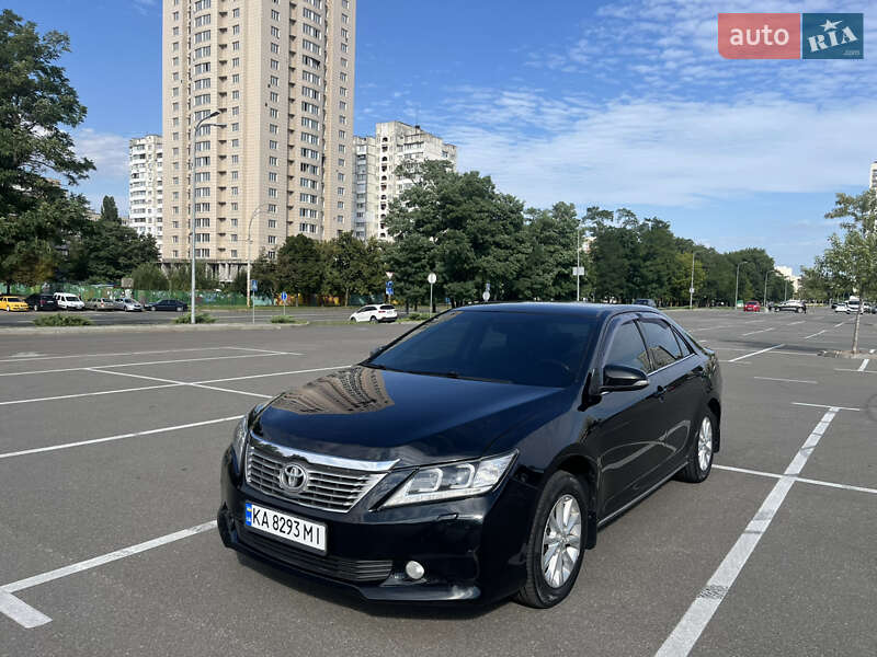 Toyota Camry 2013