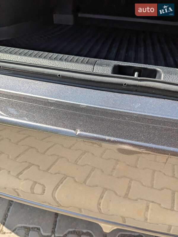 Седан Toyota Camry 2019 в Ивано-Франковске