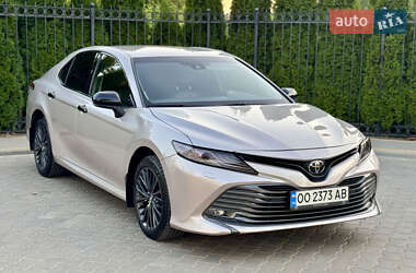 Седан Toyota Camry 2017 в Одесі