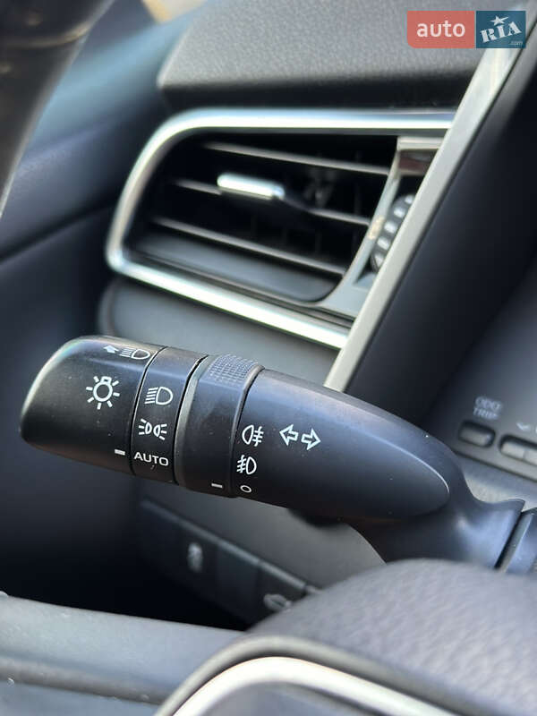 Седан Toyota Camry 2018 в Мироновке фото 22 Седан Toyota Camry 2018 в Мироновке