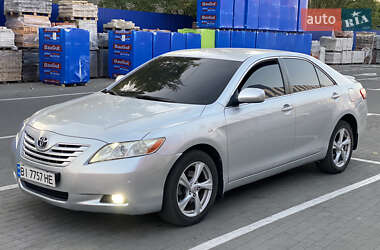 Седан Toyota Camry 2007 в Николаеве