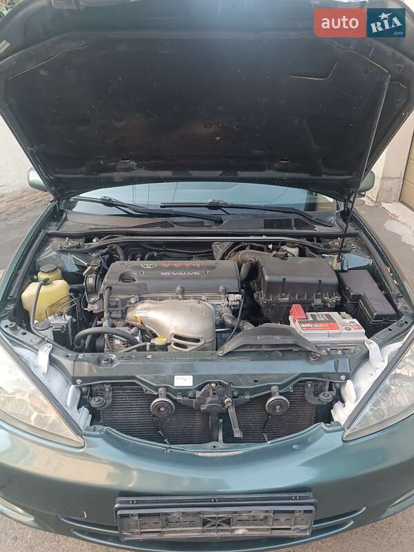 Седан Toyota Camry 2002 в Одессе