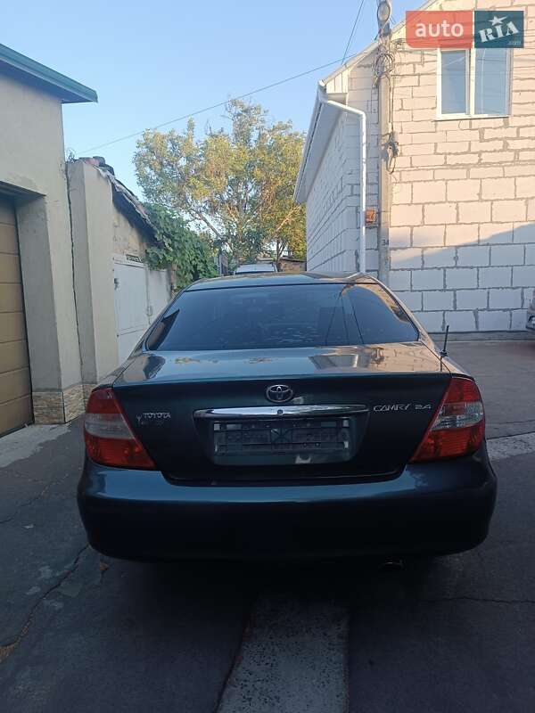 Седан Toyota Camry 2002 в Одессе
